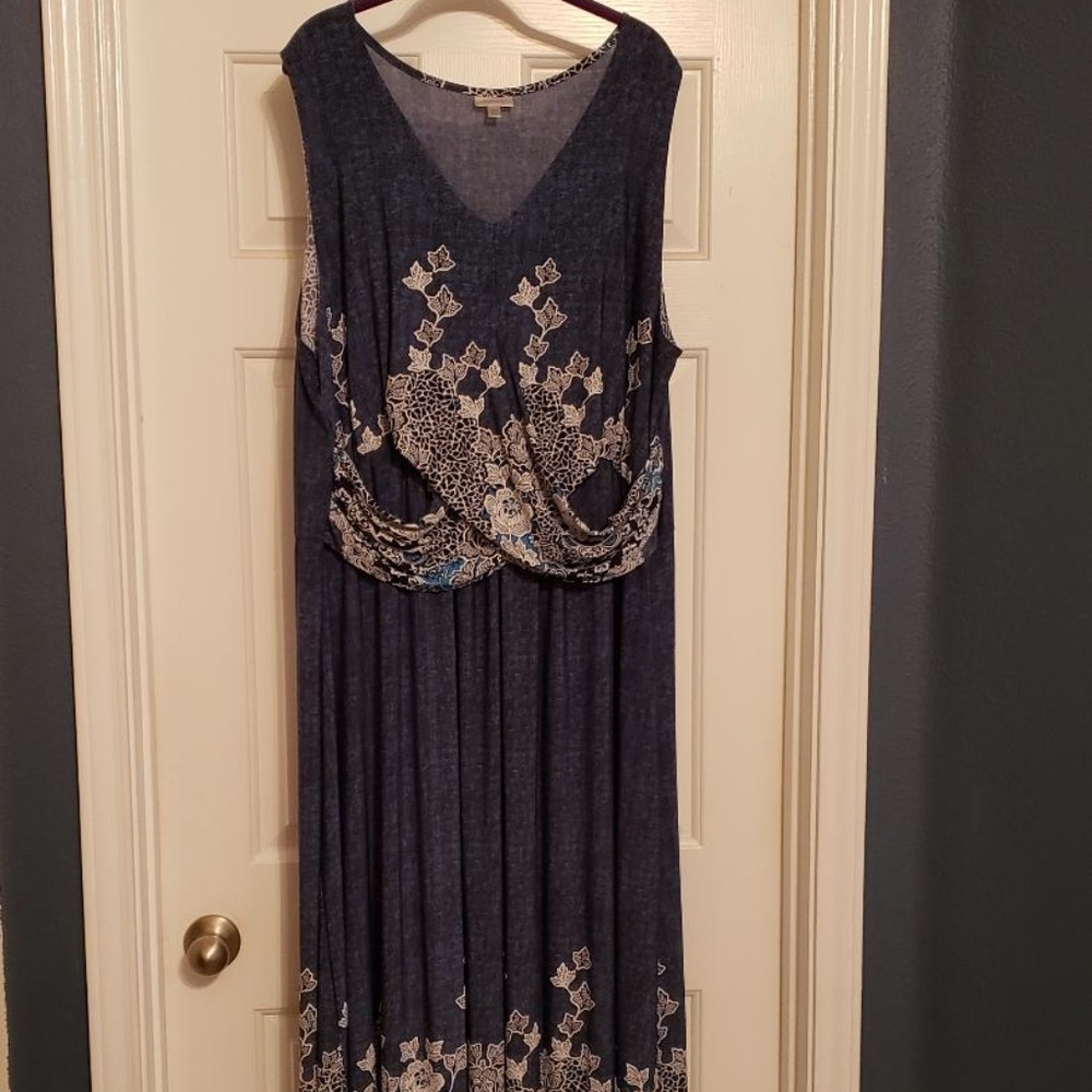 Avenue sz 30/32 sleeveless denim look maxi dress
